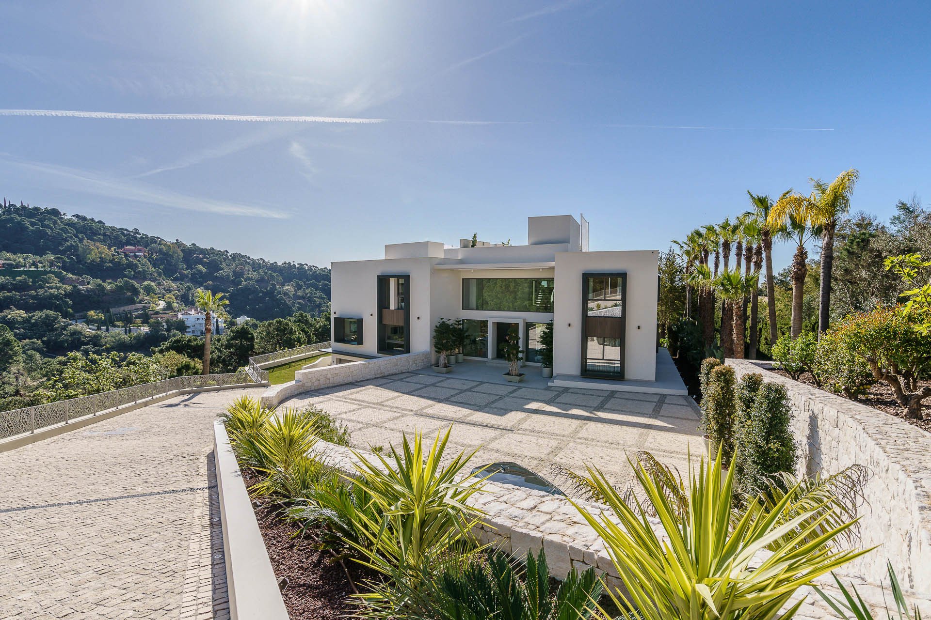 Villa i La Perla-Torremuelle, Malaga, Spanien 6 sovrum, 1400 kvm. Nr. 53422