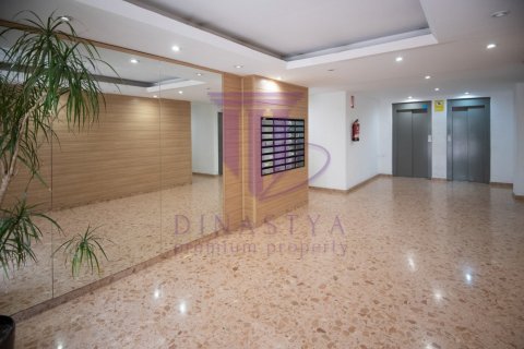 Apartment for sale in Salou, Tarragona, Spain 2 bedrooms, 90 sq.m. No. 53628 - photo 20