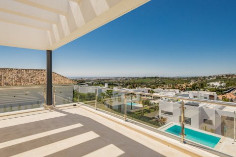 Villa for sale in Nueva Andalucia, Malaga, Spain 4 bedrooms, 749 sq.m. No. 53398 - photo 10