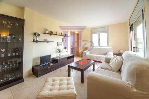 Apartment for sale in Cambrils, Tarragona, Spain 3 bedrooms, 99 sq.m. No. 53633 - photo 22