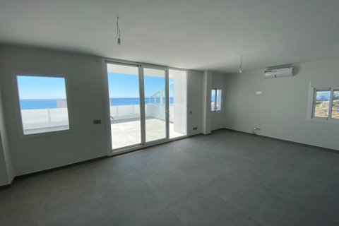 Penthouse for sale in Estepona, Malaga, Spain 3 bedrooms, 151 sq.m. No. 53392 - photo 3