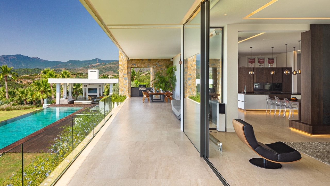 Villa en Benahavís, Málaga, España 6 dormitorios, 1370 m2 No. 53532