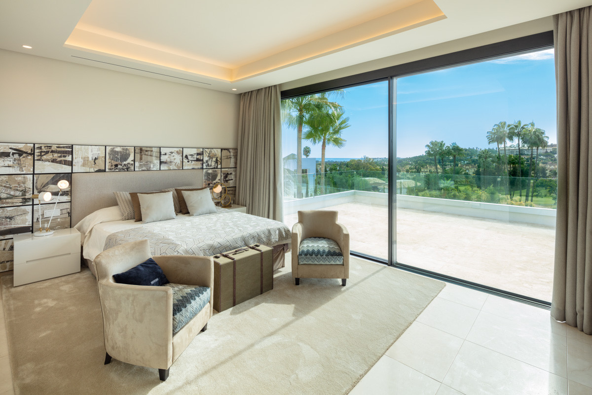 Villa i Nueva Andalucia, Malaga, Spanien 6 sovrum, 921 kvm. Nr. 53555