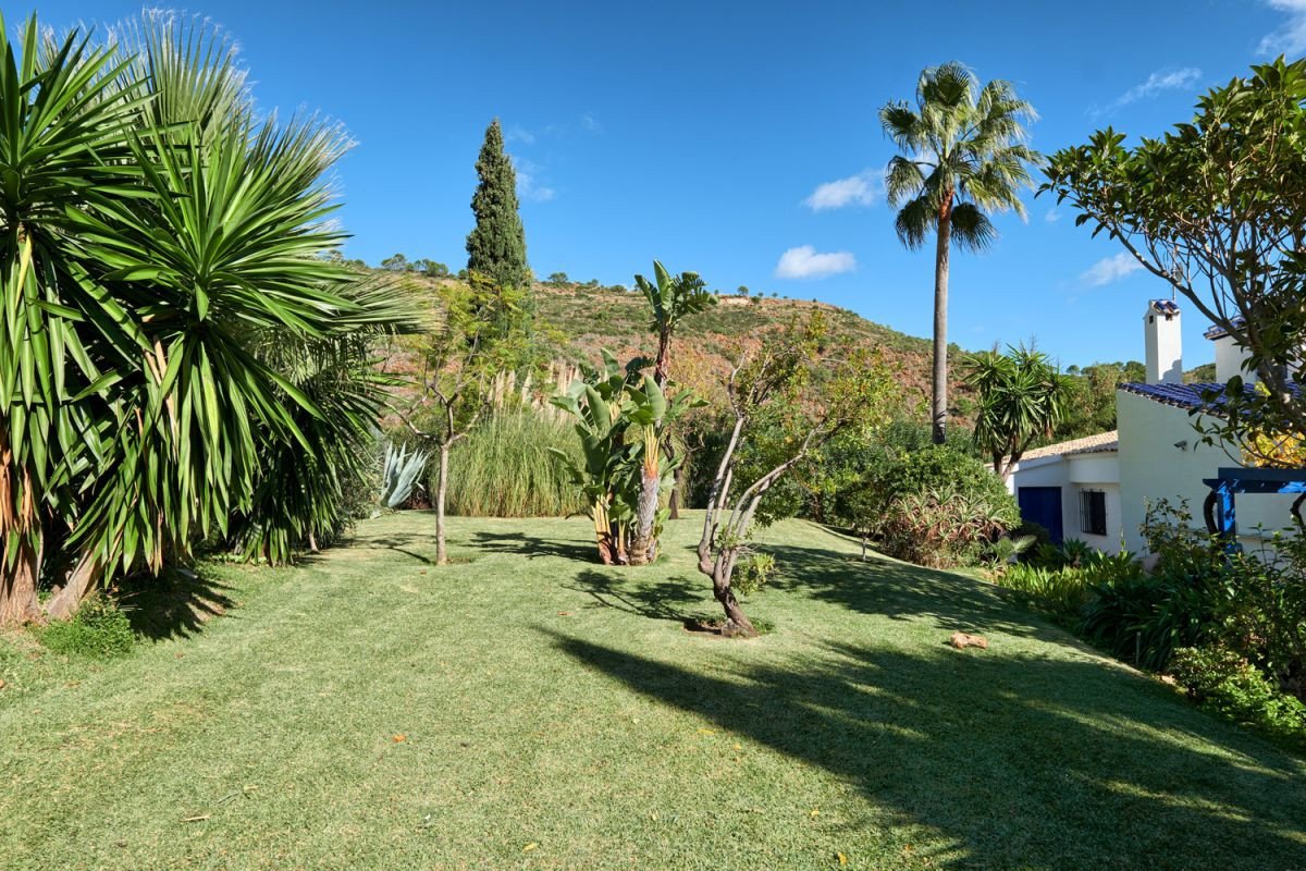 Huvila Estepona, Malaga, Espanja 2 makuuhuonetta, 259 m2 No. 53368