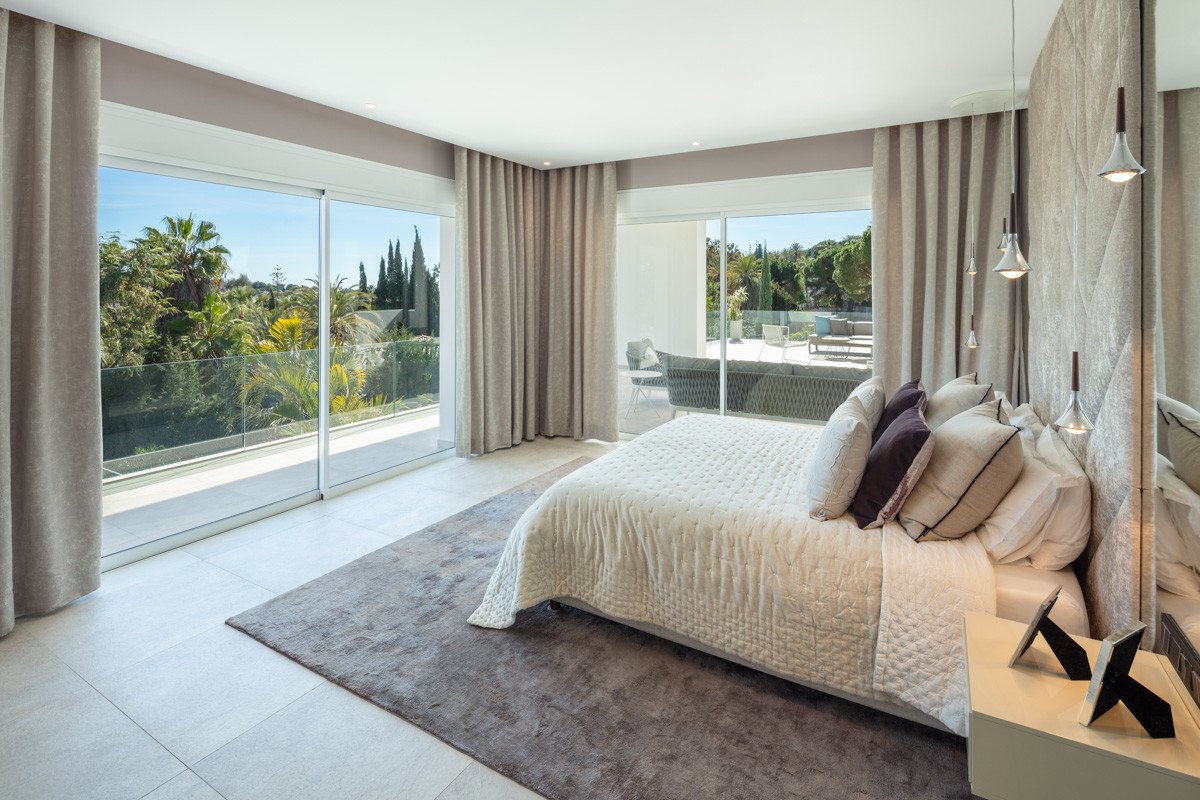 Huvila Nueva Andalucia, Malaga, Espanja 5 makuuhuonetta, 441 m2 No. 53523