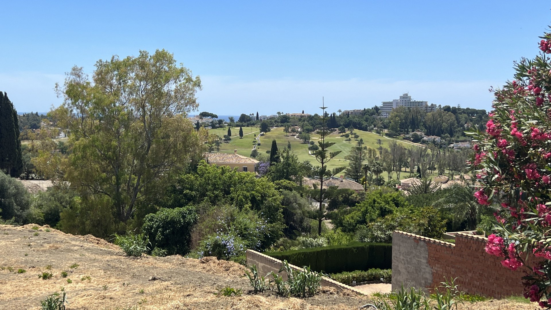 Land plot à Benahavis, Malaga, Espagne No. 53547