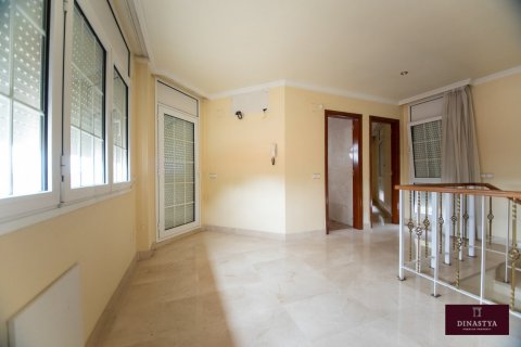 House for sale Tarragona, Spain 6 bedrooms, 280 sq.m. No. 53644 - photo 28