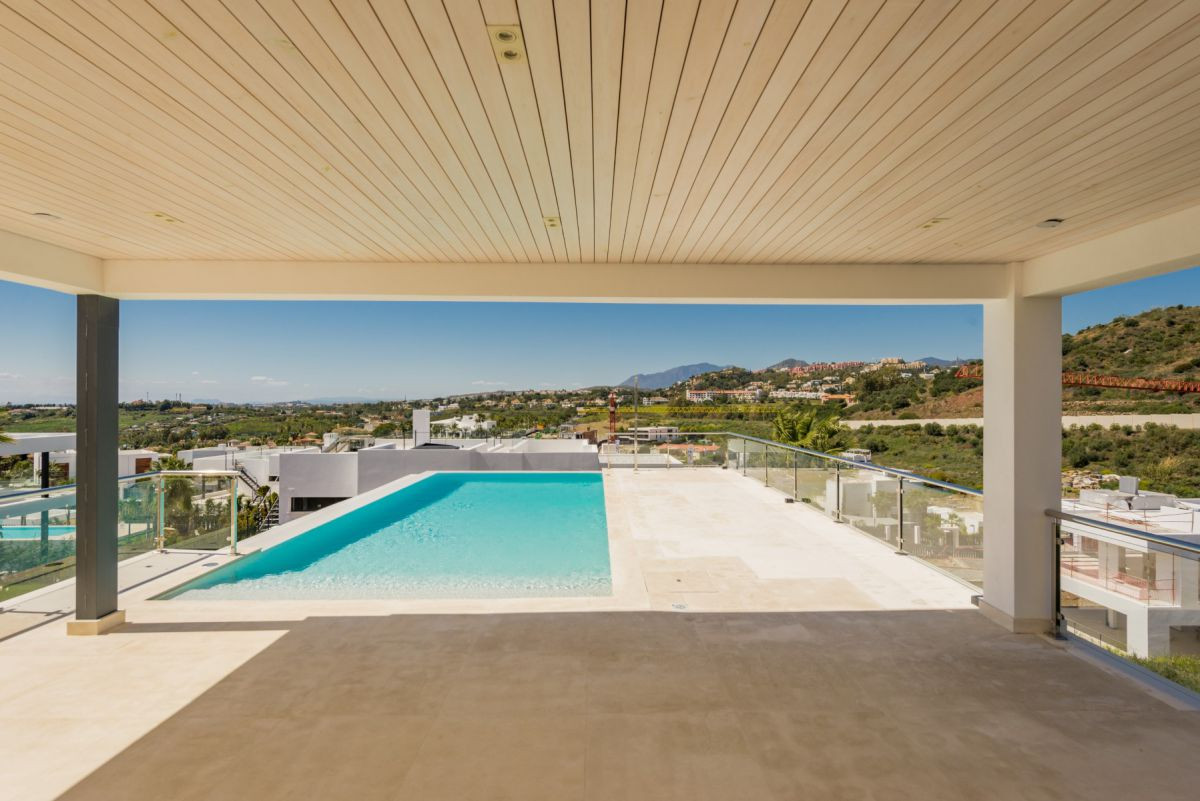 Willa w Nueva Andalucia, Malaga, Hiszpania 4 sypialnie, 749 mkw. nr 53398