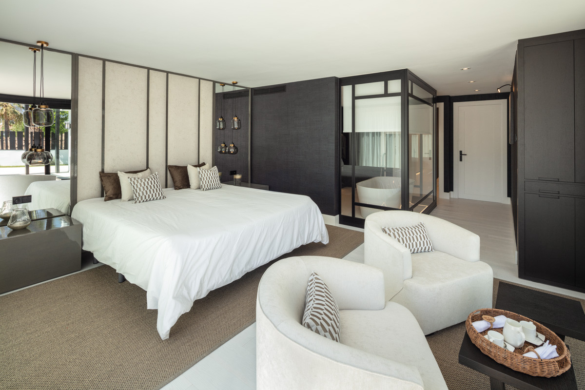Willa w Nueva Andalucia, Malaga, Hiszpania 5 sypialni, 447 mkw. nr 53505