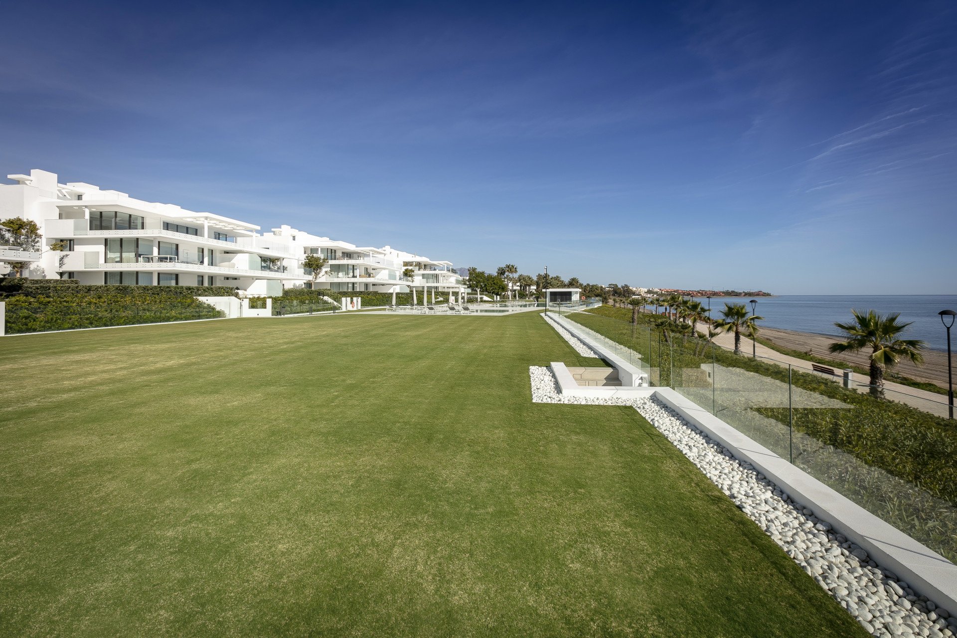 Apartament w Estepona, Malaga, Hiszpania 4 sypialnie, 300 mkw. nr 53525