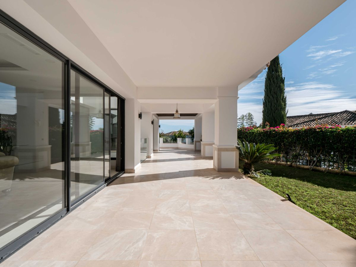 Villa in Marbella Golden Mile, Malaga, Spanien 5 Schlafzimmer, 714 m2 Nr. 53458