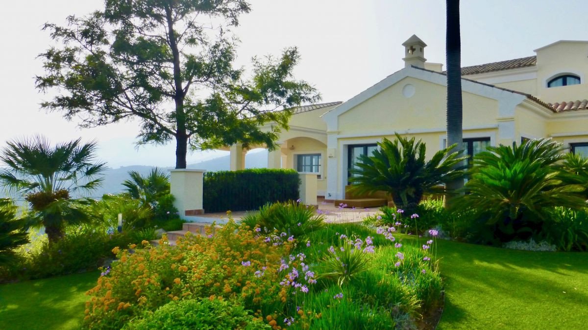 Villa a Benahavis, Malaga, Spagna 6 camere da letto, 950 mq. N° 53379