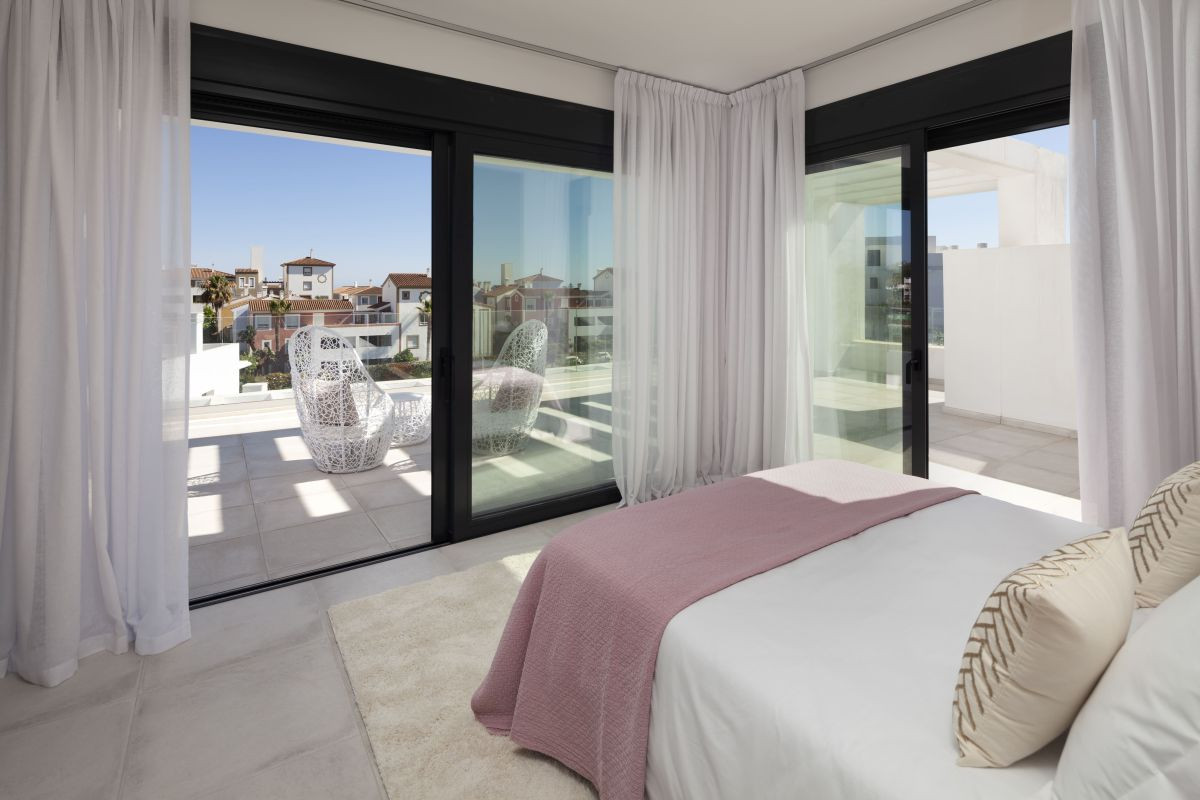 Kattohuoneisto El Paraiso, Malaga, Espanja 3 makuuhuonetta, 305 m2 No. 53435