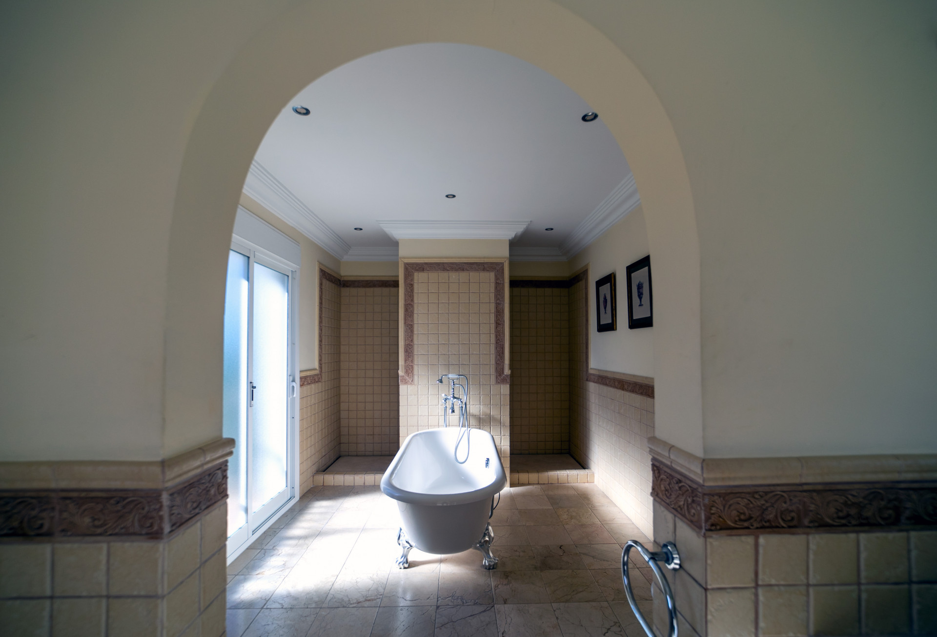 Huvila El Herrojo, Malaga, Espanja 6 makuuhuonetta, 579 m2 No. 53578