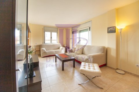 Apartment for sale in Cambrils, Tarragona, Spain 3 bedrooms, 99 sq.m. No. 53633 - photo 18