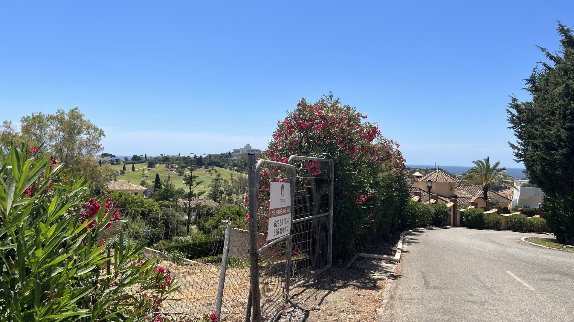 Land plot à Benahavis, Malaga, Espagne No. 53547