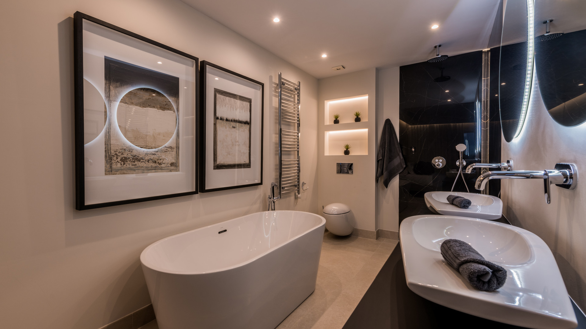 Dzīvoklis Marbella Golden Mile, Malaga, Spānijā 3 istabas, 138 m2 Nr. 53528
