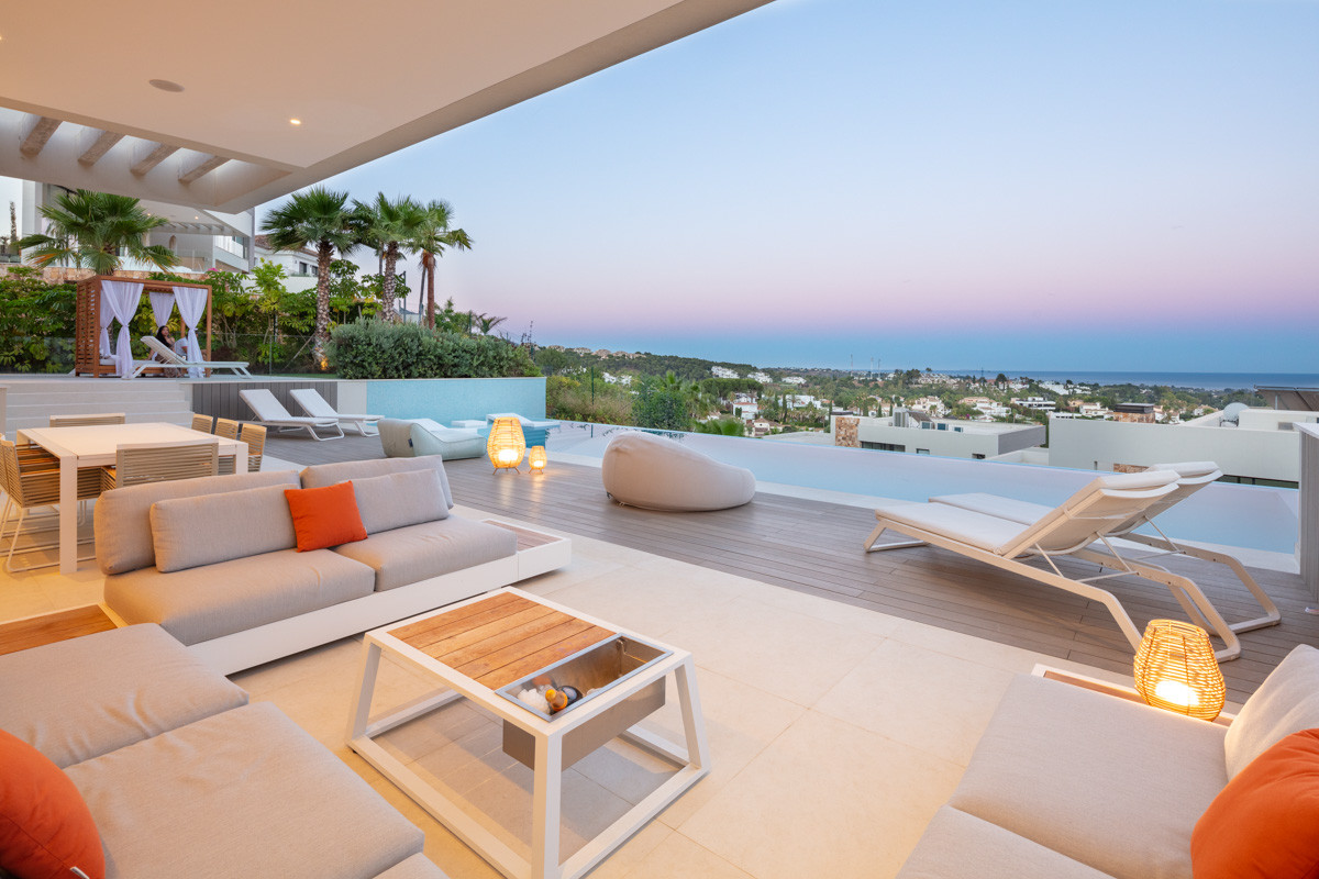 Villa in Nueva Andalucia, Malaga, Spanien 5 Schlafzimmer, 592 m2 Nr. 53558
