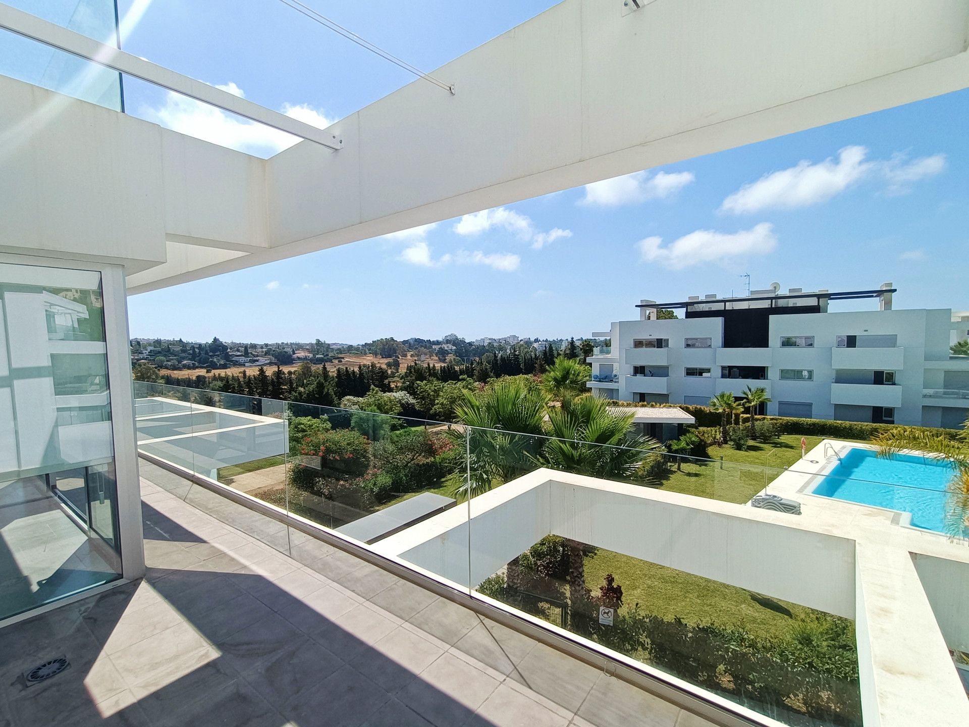 Attico a Estepona, Malaga, Spagna 2 camere da letto, 120 mq. N° 53573
