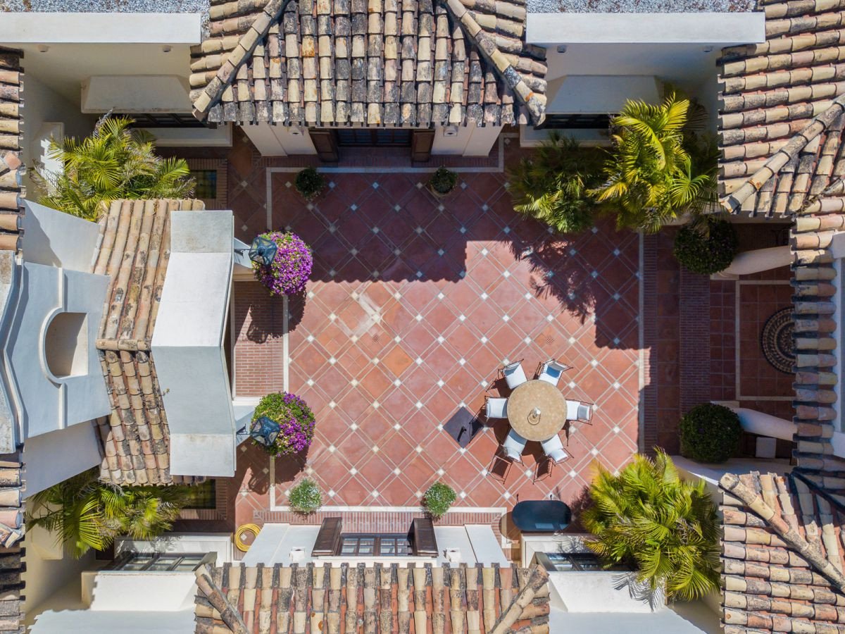 Huvila Marbella Golden Mile, Malaga, Espanja 5 makuuhuonetta, 1025 m2 No. 53465