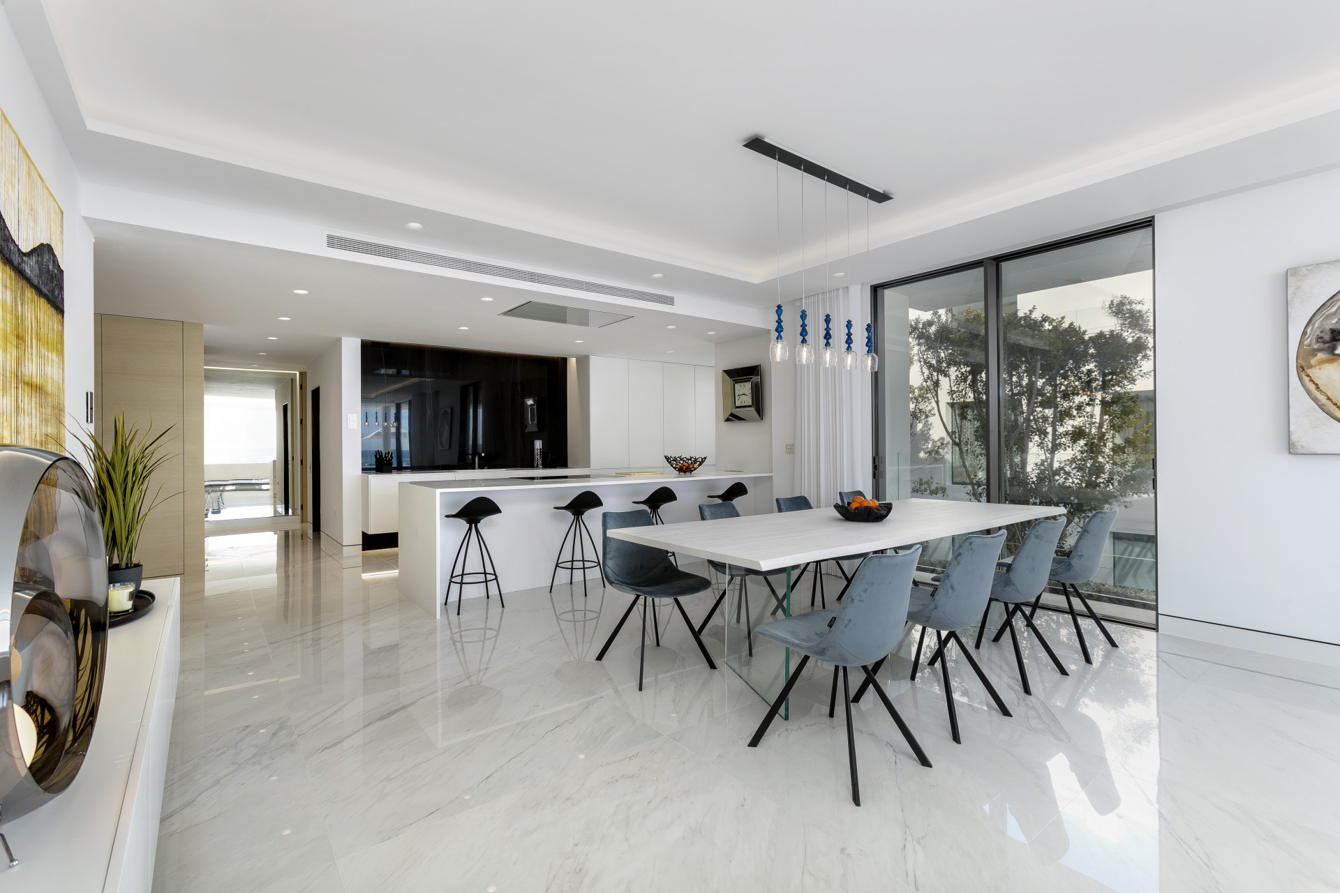 Apartament w Estepona, Malaga, Hiszpania 4 sypialnie, 300 mkw. nr 53525