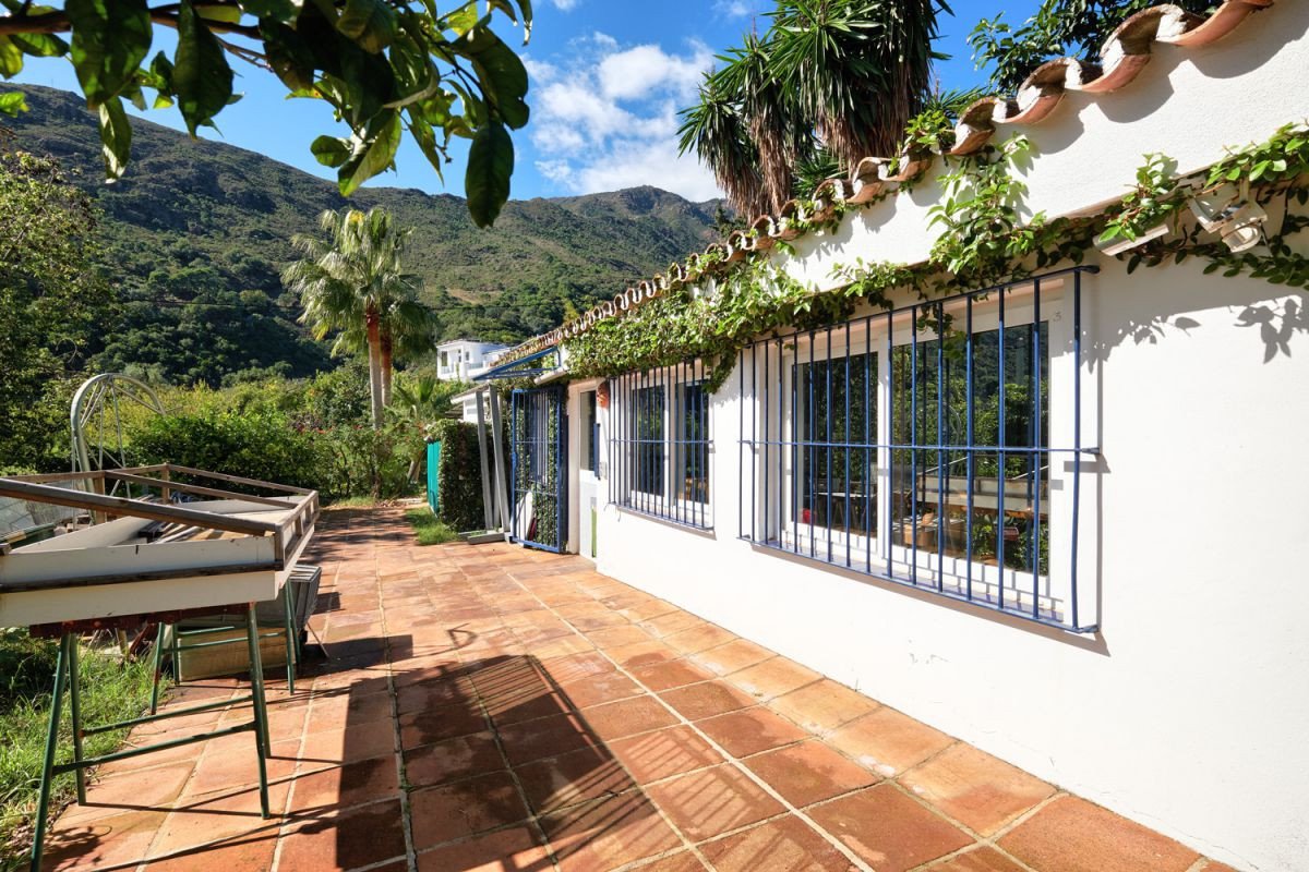 Huvila Estepona, Malaga, Espanja 2 makuuhuonetta, 259 m2 No. 53368