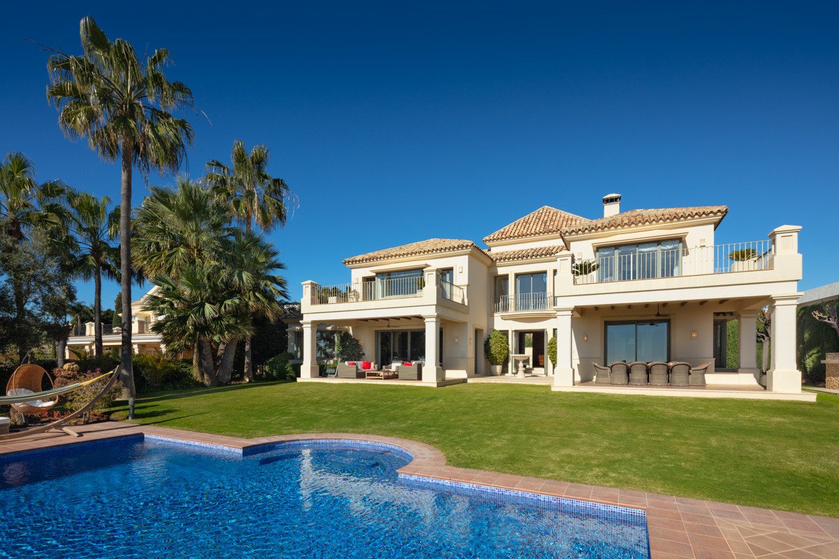 Huvila Benahavis, Malaga, Espanja 5 makuuhuonetta, 530 m2 No. 53497