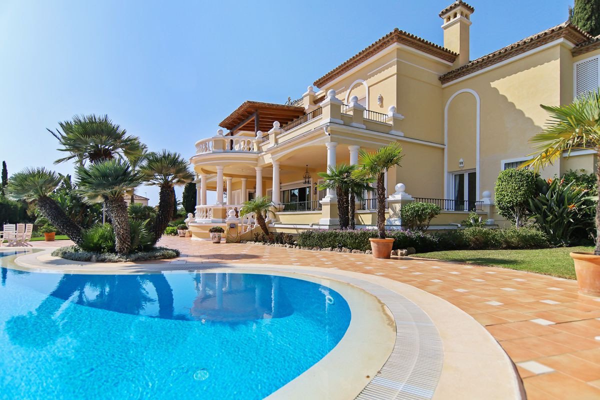 Huvila El Paraiso, Malaga, Espanja 5 makuuhuonetta, 953 m2 No. 53418