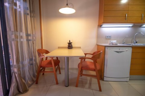 Apartment for sale in Salou, Tarragona, Spain 3 bedrooms, 115 sq.m. No. 53617 - photo 27