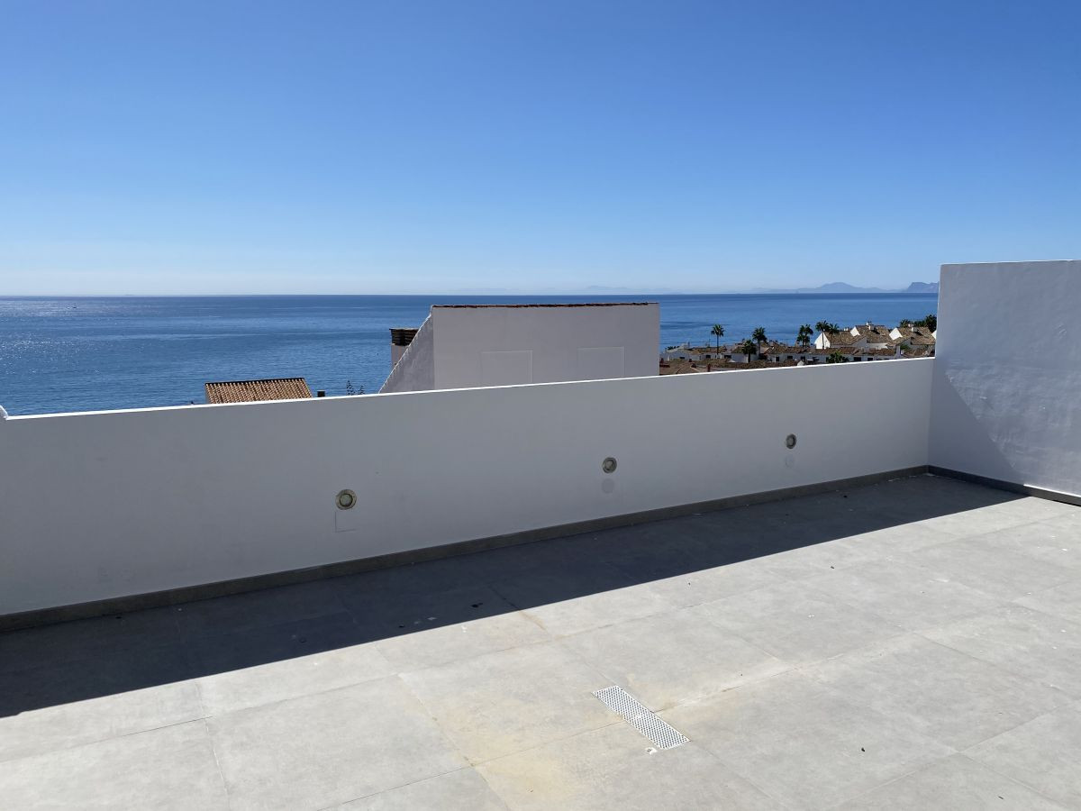 Penthouse in Estepona, Malaga, Spain 3 bedrooms, 139 sq.m. No. 53391