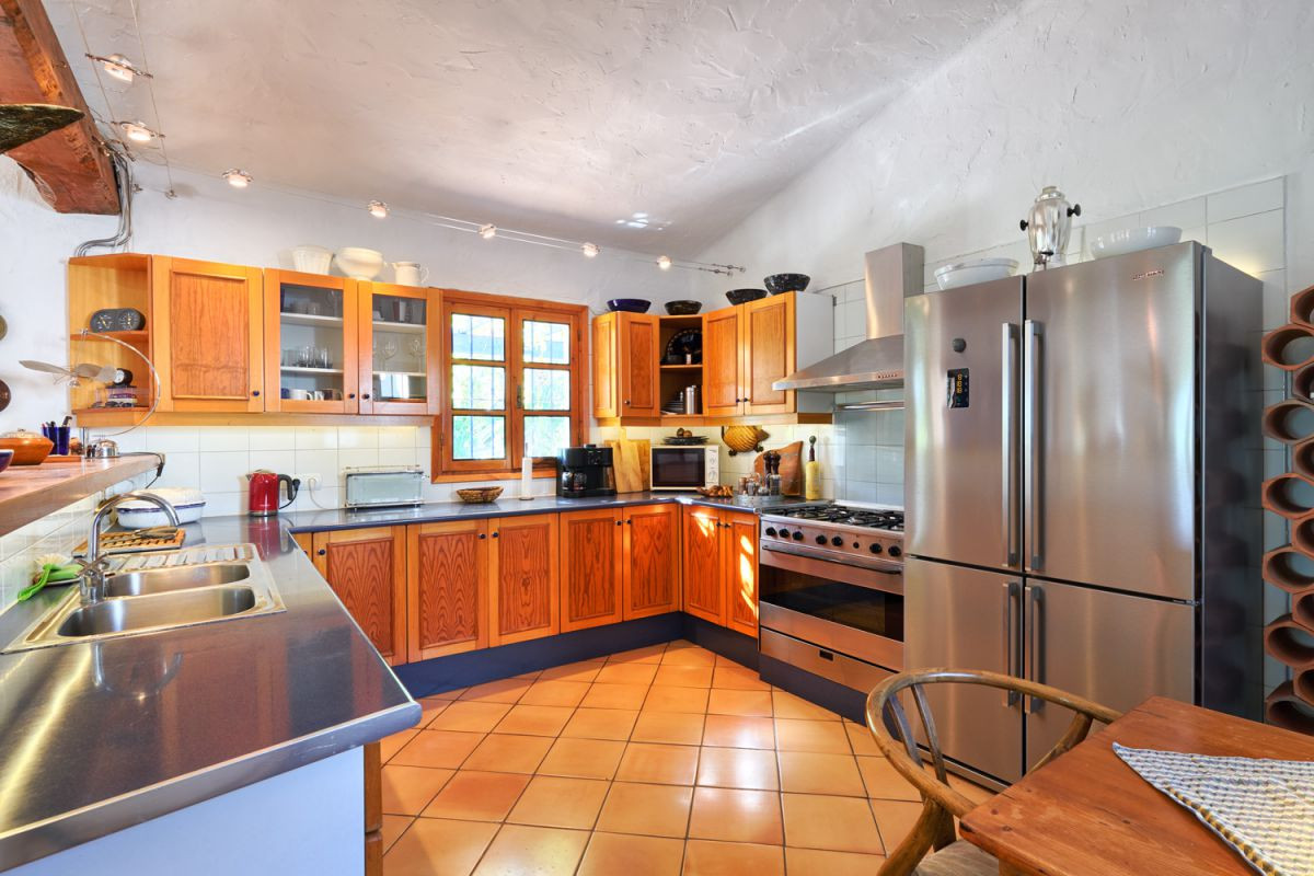 Huvila Estepona, Malaga, Espanja 2 makuuhuonetta, 259 m2 No. 53368