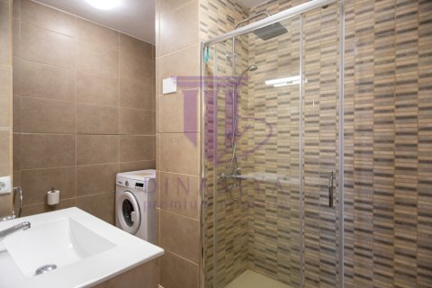 Apartment for sale in Salou, Tarragona, Spain 2 bedrooms, 66 sq.m. No. 53634 - photo 28