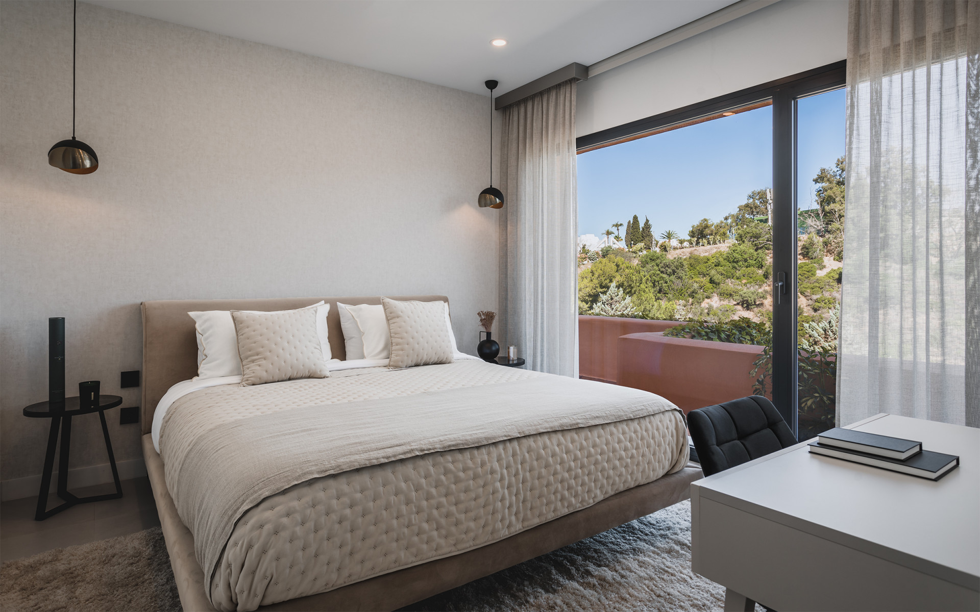Bliźniak w Nueva Andalucia, Malaga, Hiszpania 3 sypialnie, 294 mkw. nr 53579