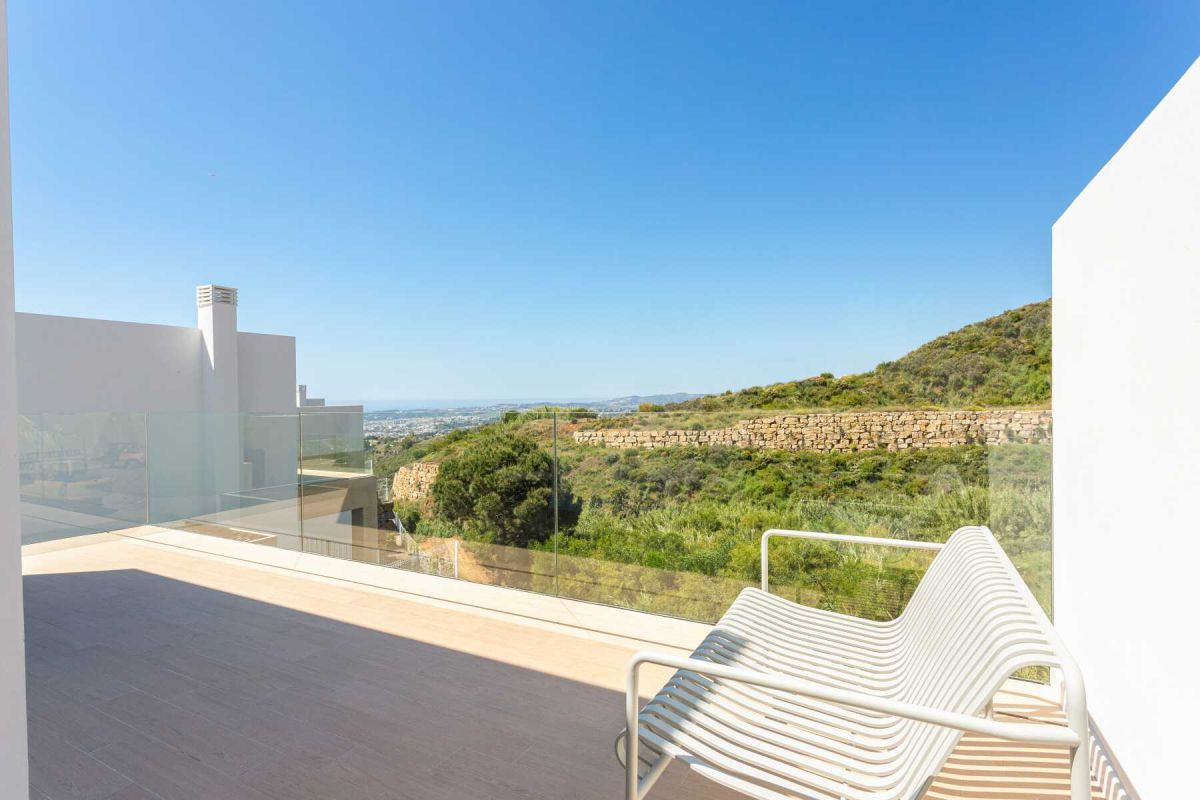 Townhouse in Benalmadena, Malaga, Spain 3 bedrooms, 344 sq.m. No. 53383