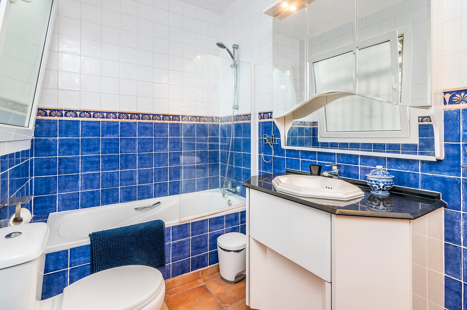 Villa in Estepona, Malaga, Spanien 4 Schlafzimmer, 313 m2 Nr. 53533