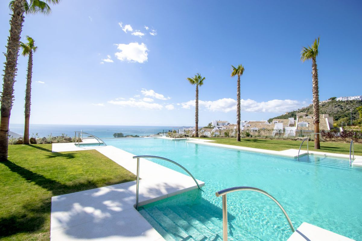 Villa à Benalmadena, Malaga, Espagne 4 chambres, 365 m2 No. 53367