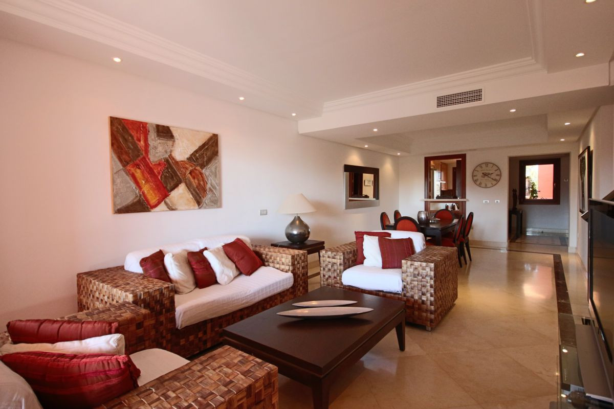 Apartament w Estepona, Malaga, Hiszpania 3 sypialnie, 183 mkw. nr 53399