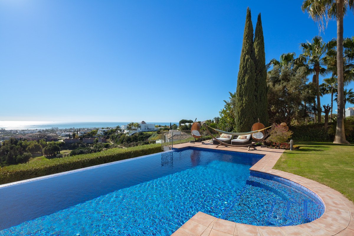 Huvila Benahavis, Malaga, Espanja 5 makuuhuonetta, 530 m2 No. 53497