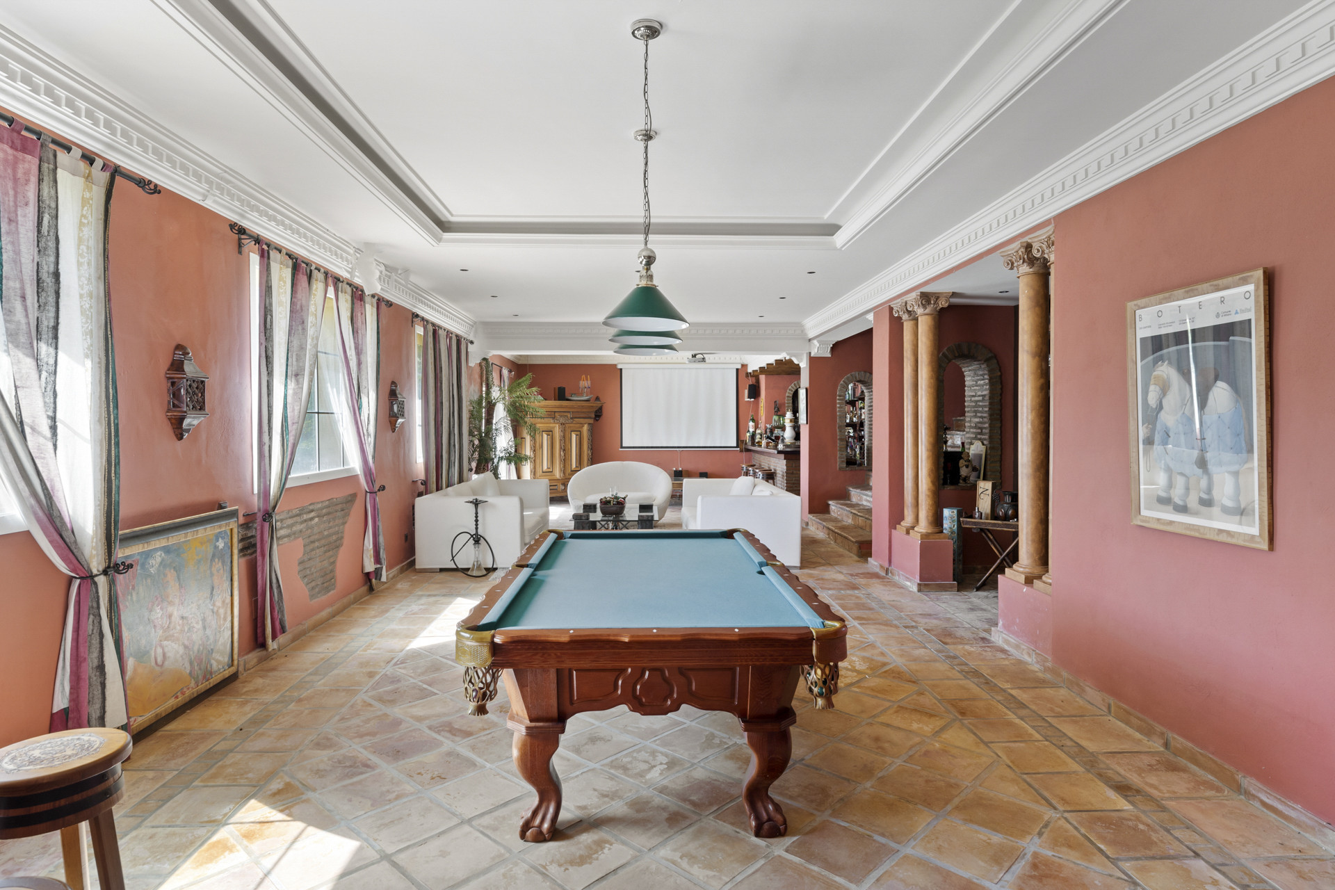Villa in El Paraiso, Malaga, Spanien 5 Schlafzimmer, 779 m2 Nr. 53534