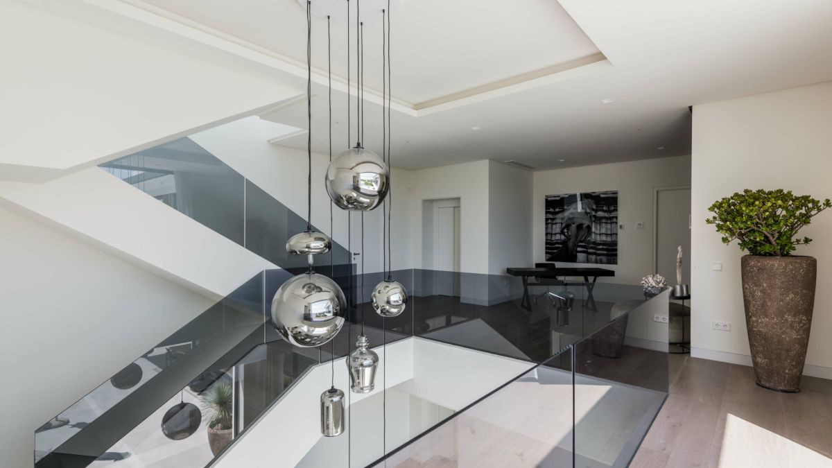 Villa in La Alqueria-El Paraíso, Malaga, Spanien 7 Schlafzimmer, 842 m2 Nr. 53413