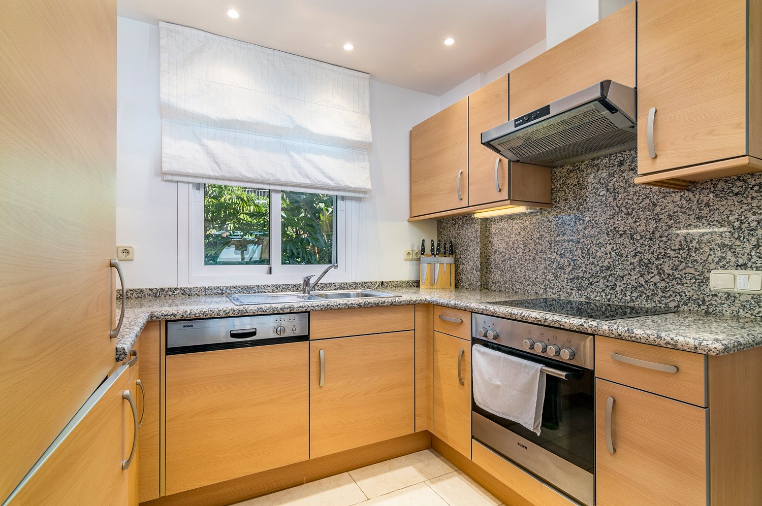 Penthouse in Benahavis, Malaga, Spain 3 bedrooms, 190 sq.m. No. 53524