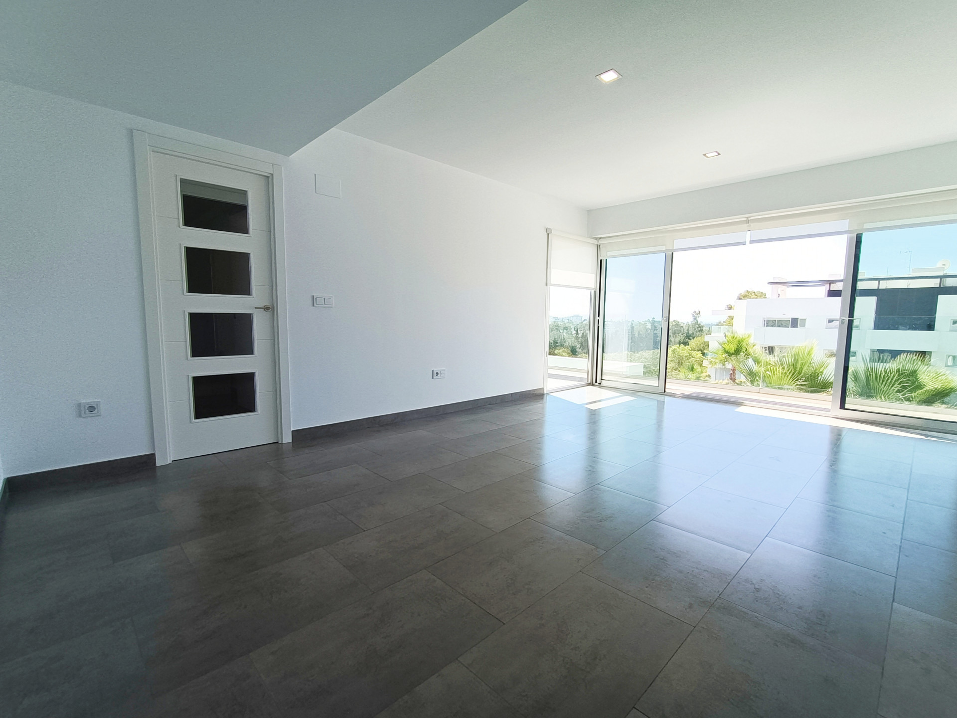 Attico a Estepona, Malaga, Spagna 2 camere da letto, 120 mq. N° 53573