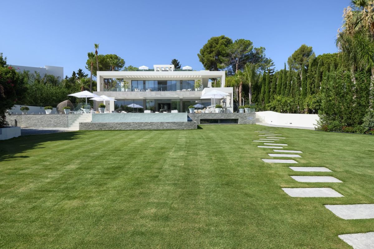 Villa i Nueva Andalucia, Malaga, Spanien 9 sovrum, 1197 kvm. Nr. 53389