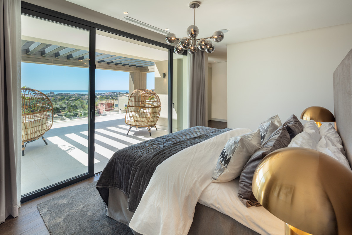 Villa in Nueva Andalucia, Malaga, Spanien 5 Schlafzimmer, 592 m2 Nr. 53558