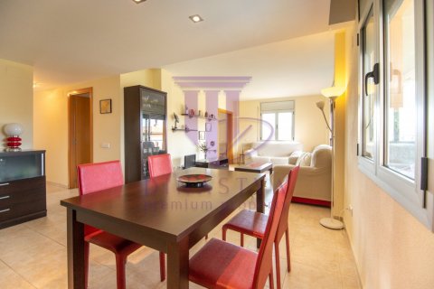 Apartment for sale in Cambrils, Tarragona, Spain 3 bedrooms, 99 sq.m. No. 53633 - photo 14