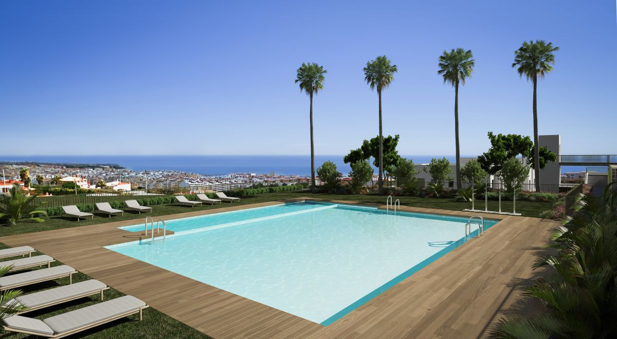 Apartment à Estepona, Malaga, Espagne 3 chambres, 133 m2 No. 53371