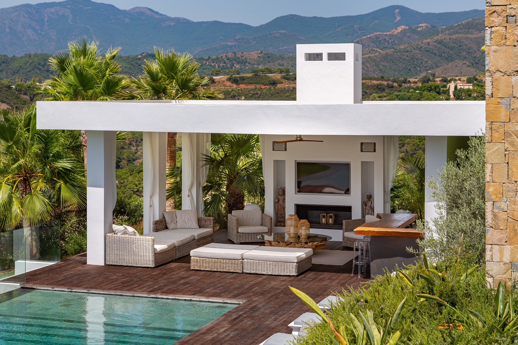 Villa en Benahavís, Málaga, España 6 dormitorios, 1370 m2 No. 53532