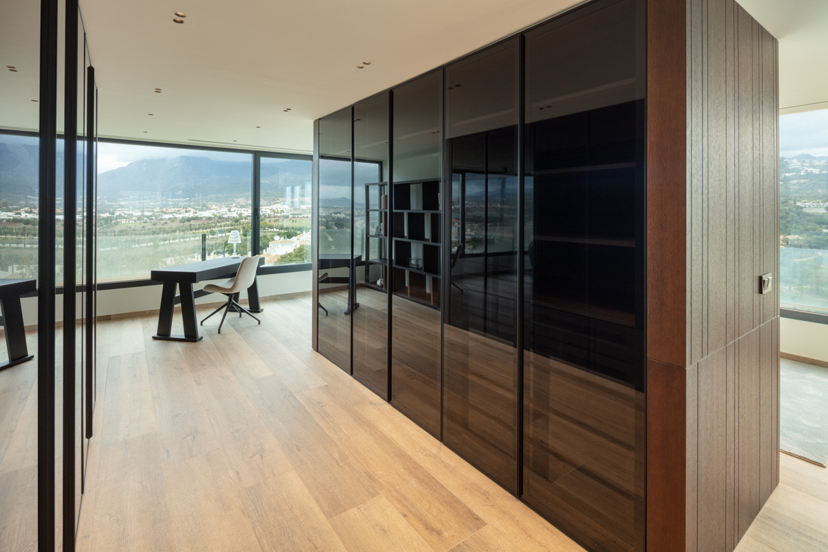 Apartment à Rio Real, Malaga, Espagne 3 chambres, 194 m2 No. 53501