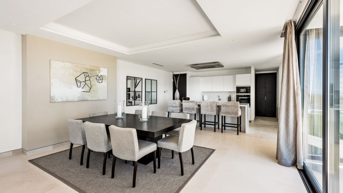 Villa à La Alqueria-El Paraíso, Malaga, Espagne 5 chambres, 862 m2 No. 53380