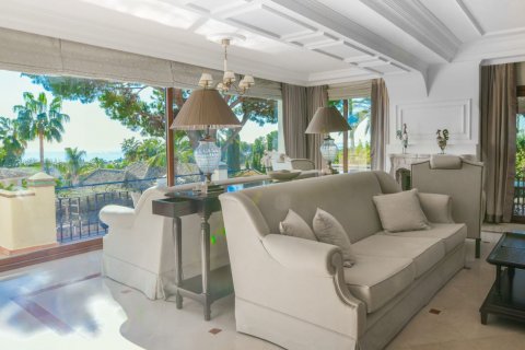 Villa for sale in Rio Real, Malaga, Spain 5 bedrooms, 497 sq.m. No. 53457 - photo 21
